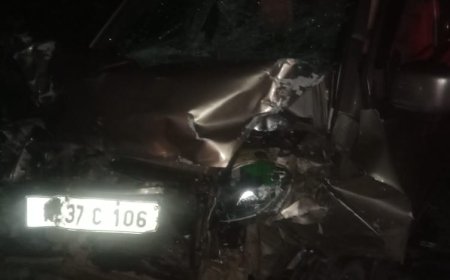 പാമ്പനാർ കല്ലാർ കവലയിൽ കാറും ലോറിയും കൂട്ടിയിടിച്ചപകടം ; രണ്ട് യാത്രക്കാർ മരിച്ചു