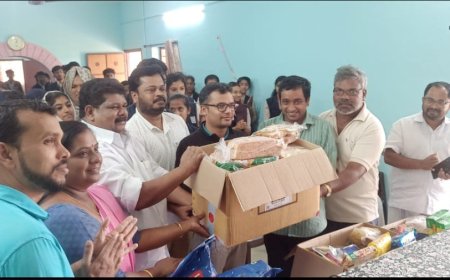 ഇത് സഹജീവി സ്നേഹത്തിന്റെ പൊതിച്ചോർ.ചേറ്റു കുഴിയിലെ ഗ്രേസ് ഹോമിലെ അന്തേവാസികളെ ചേർത്തു പിടിച്ച് വണ്ടൻമേട് എം.ഇ.എസ് ഹയർ സെക്കണ്ടറി സ്കൂളിലെ എൻ എസ് എസ് വോളണ്ടിയേഴ്സ്.