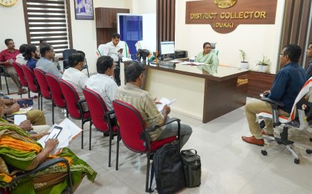 മേഖലതല അവലോകനയോഗം: കളക്ടറേറ്റില്‍ ശില്‍പശാല സംഘടിപ്പിച്ചു 