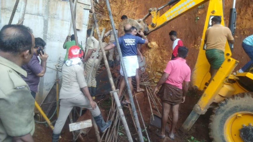 കോട്ടയം ഇരാറ്റുപേട്ടയിൽ സ്വകാര്യ ഫാക്ടറിയിൽ നിർമ്മാണത്തിനിടയിൽ മൺതിട്ട ഇടിഞ്ഞ് വീണ് ബംഗാൾ സ്വദേശി മരിച്ചു