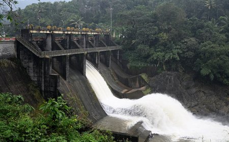 വൃഷ്ടിപ്രദേശങ്ങളിൽ മഴപെയ്യുന്ന സാഹചര്യത്തിൽ കല്ലാർകുട്ടി ഡാമിൻറെ ഷട്ടറുകൾ ഉയർത്തുമെന്ന് ഇടുക്കി ജില്ലാ കളക്ടർ