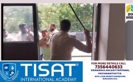 ഉപരോധസമരത്തിനിടെ ലാത്തി ചാർജ്
വണ്ടൻമേട് എസ്ഐയെ മാറ്റി.