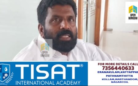 ഇരട്ടയാർ ഗ്രാമ പഞ്ചായത്ത് അംഗം റെജി ഇലിപ്പുലിക്കാട്ട് പഞ്ചായത്ത് ഓഫീസിന് മുമ്പിൽ കുത്തിയിരിപ്പ് സമരം നടത്തി