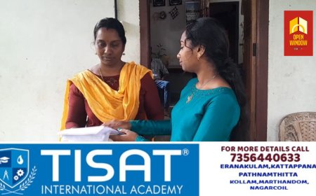 ആധാർ പുതുക്കാൻ കഴിയുന്നില്ല , വിദ്യാർത്ഥിനിയ്ക്ക് ആനുകൂല്യങ്ങൾ നഷ്ടപ്പെടുന്നു. എട്ടാം വയസിൽ എടുത്ത ആധാർ പുതുക്കാനായി അക്ഷയ കേന്ദ്രങ്ങൾ കയറിയിറങ്ങിയത് 5 വർഷം