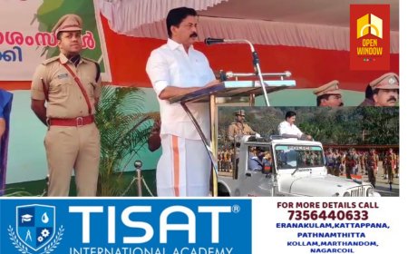 ഇടുക്കി ജില്ലാതല റിപ്പബ്ളിക് ദിനാഘോഷം ഐ ഡി എ ഗ്രൗണ്ടില്‍ നടന്നു. മന്ത്രി റോഷി അഗസ്റ്റിന്‍ ദേശീയ പതാക ഉയര്‍ത്തി സന്ദേശം നല്‍കി