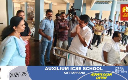 മൂവാറ്റുപുഴ
ഇടുക്കി പാർലമെൻറ് മണ്ഡലം എൽഡിഎഫ് സ്ഥാനാർഥി അഡ്വ. ജോയ്സ് ജോർജിന് മൂവാറ്റുപുഴയിൽ സ്വീകരണം