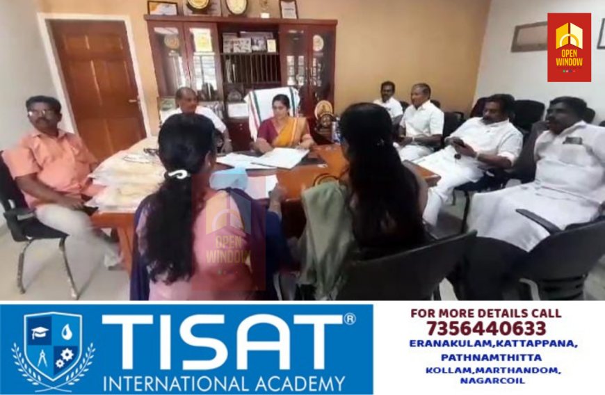 കട്ടപ്പന നഗരസഭയിൽ വയോജനങ്ങൾക്ക് കമ്പിളിവിതരണം നടത്തി. നഗരസഭാ ചെയർപേഴ്സൺ ബീന ടോമി വിതരണോത്ഘാടനം നിർവ്വഹിച്ചു