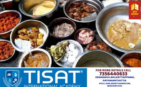 വിനോദ സഞ്ചാരികള്‍ക്ക് സുരക്ഷിത ഭക്ഷണം ഉറപ്പാക്കാന്‍ ഭക്ഷ്യ സുരക്ഷാ വകുപ്പിന്റെ നേതൃത്വത്തില്‍ മിന്നല്‍ ഭക്ഷ്യ സുരക്ഷാ പരിശോധനകള്‍ നടത്തി