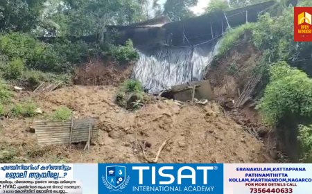 വാഴത്തോപ്പ് ശ്രീധർമ്മശാസ്താ ക്ഷേത്രത്തിൻ്റെ അടിത്തറയ്ക്ക് ഭീഷണിയായി വൻതോതിൽ മണ്ണ് ഇടിഞ്ഞു വീണു