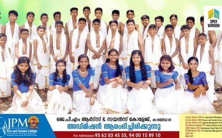 തായമ്പകയുടെ ചെമ്പട മുറുക്കാൻ ഇടുക്കി കഞ്ഞിക്കുഴി പഴയരിക്കണ്ടം ഗവൺമെൻ്റ് ഹൈസ്ക്കൂളിലെ മുപ്പത്തഞ്ചോളം വിദ്യാർത്ഥീ വിദ്യാർത്ഥിനികൾ ഉൾപ്പെട്ട സംഘം ചെണ്ട മേളത്തിൽ അരങ്ങേറ്റം കുറിക്കാനൊരുങ്ങുന്നു