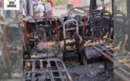 വണ്ടൻമേട് കറുവാക്കുളത്ത് ജീപ്പിന് സാമൂഹ്യ വിരുദ്ധർ തീയിട്ടു