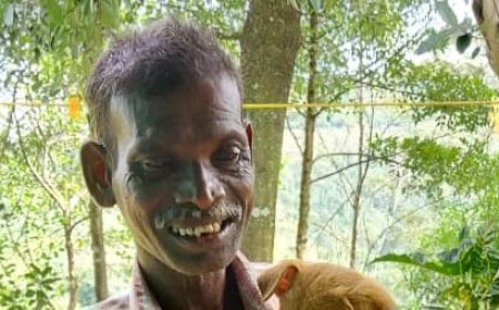 അയ്യപ്പൻകോവിൽ ചപ്പാത്ത് മരുതുംപേട്ടയിൽ 50 കാരനെ വീടിനുള്ളിൽ മരിച്ച നിലയിൽ കണ്ടെത്തി