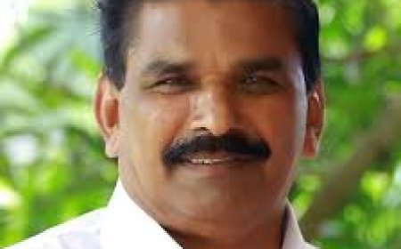 ജില്ലയിലെ പ്രശ്നങ്ങൾ പരിഹരിക്കുന്നതിന് ഫലപ്രദമായ ഇടപെടലുകൾ നടത്തുന്നതിൽ പരാജയപ്പെട്ട കഴിവുകെട്ട  മന്ത്രിയാണ് റോഷി അഗസ്റ്റിനെന്ന് സിപിഎം ജില്ലാ കമ്മിറ്റി വിലയിരുത്തിയ സാഹചര്യത്തിൽ അന്തസ്സുണ്ടെങ്കിൽ അദ്ദേഹം രാജിവയ്ക്കണമെന്ന് യുഡിഎഫ് ജില്ലാ ചെയർമാൻ ജോയി വെട്ടിക്കുഴി