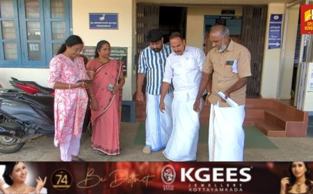 ആശ വർക്കർമാരുടെ  നേതൃത്വത്തിൽ  സെക്രട്ടറിയേറ്റിനു മുന്നിൽ   നടത്തുന്ന സമരപരിപാടികൾക്ക് പിന്തുണ പ്രഖ്യാപിച്ച് കാഞ്ചിയാറിലെ യു.ഡി.എഫ് മെമ്പർമാർ പ്രതിഷേധ സമരം സംഘടിപ്പിച്ചു