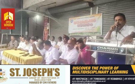 സംസ്ഥാന സർക്കാരിന്റെ  വികലമായ നയങ്ങൾക്കെതിരെയും, സമരമുഖത്തുള്ള  ആശാപ്രവർത്തകരുടെ ആവശ്യങ്ങളോട് സർക്കാർ മുഖം തിരിക്കുന്നതിൽ പ്രതിഷേധിച്ചും
യുഡിഎഫ് വാത്തിക്കുടി മണ്ഡലം കമ്മിറ്റിയുടെ നേതൃത്വത്തിൽ രാപ്പകൽ സമരം സംഘടിപ്പിച്ചു