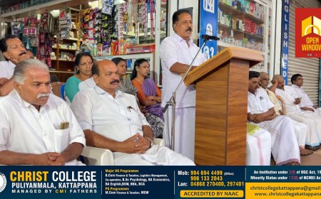 സെക്രട്ടറിയേറ്റ് പടിക്കൽ സമരം ചെയ്യുന്ന ആശാവർക്കർമാർക്ക് ഐക്യദാർഢ്യം പ്രഖ്യാപിച്ചുകൊണ്ട് രാജകുമാരിയിലെ യു ഡി എഫ് പ്രവർത്തകർ തല മുണ്ഡനം ചെയ്‌തു