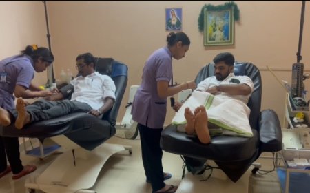 മുൻ മുഖ്യമന്ത്രി  ഉമ്മൻചാണ്ടിയുടെ രണ്ടാം ചരമ വാർഷികത്തോട് അനുബന്ധിച്ച് യൂത്ത് കോൺഗ്രസ് ഇടുക്കി അസംബ്ലി കമ്മിറ്റിയുടെ നേതൃത്വത്തിൽ ഉമ്മൻചാണ്ടി അനുസ്മരണവും ബ്ലഡ് ഡൊണേഷൻ ക്യാമ്പും  നടത്തി