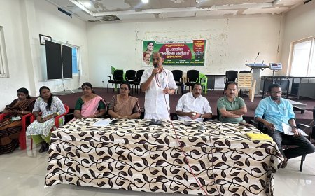 കട്ടപ്പന നഗരസഭാ പരിധിയിലെ എല്ലാ വീടുകളിൽ നിന്നും ഇ-മാലിന്യങ്ങൾ
ശേഖരിക്കുന്നതിന്റെ നഗരസഭ തല ഉദ്ഘാടനം നടന്നു