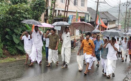 ഉപ്പുതറയിൽ ബി.ജെ.പി ഉപ്പുതറ പഞ്ചായത്ത് കമ്മറ്റിയുടെ നേതൃത്വത്തിൽ കെ. എസ് ഇ ബി ഓഫീസ് മാർച്ച് സംഘടിപ്പിച്ചു;മന്ത്രി കെ കൃഷ്ണൻകുട്ടി രാജി വയ്ക്കണമെന്ന് ആവശ്യപ്പെട്ടുകൊണ്ടാണ് മാർച്ച്‌ നടത്തിയത്