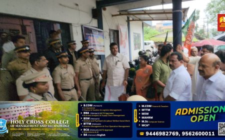 കട്ടപ്പന ഗവൺമെന്റ് ട്രൈബൽ സ്കൂളിന് മുൻപിൽ താഴ്ന്നു കിടക്കുന്ന വൈദ്യുതി ലൈൻ മാറ്റാത്തതിൽ പ്രതിഷേധിച്ച് കട്ടപ്പന ബിജെപി മണ്ഡലം കമ്മിറ്റിയുടെ നേതൃത്വത്തിൽ  പ്രതിഷേധ പ്രകടനം നടത്തി