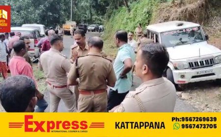 കാണാതായ വീട്ടമ്മയുടെ മൃതദേഹം കരിമണ്ണൂരിൽ റോഡരികിലെ കൊക്കയിൽ നിന്നും അഴുകിയ നിലയില്‍ കണ്ടെത്തി