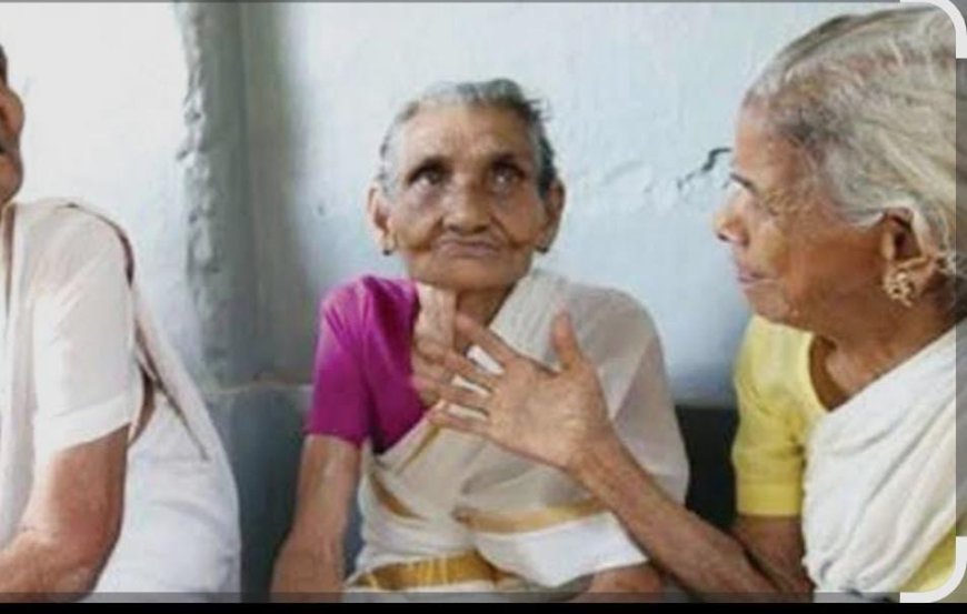 ഭർത്താവിന്റെ സംരക്ഷണയിലാണെങ്കിലും  അമ്മയ്ക്ക് മക്കൾ ജീവിതച്ചെലവ് നൽകണം