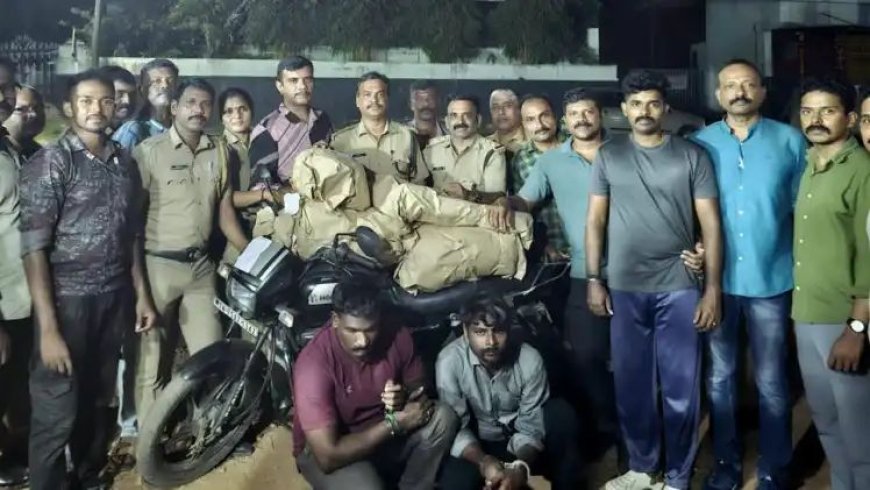 ഇലക്ഷൻ സ്പെഷ്യല്‍ ഡ്രൈവിന്‍റെ ഭാഗമായി നടത്തിയ പരിശോധനയില്‍ ബൈക്കില്‍ കടത്തുകയായിരുന്ന 20 കിലോ കഞ്ചാവ് എക്സൈസ് സംഘം പിടികൂടി.