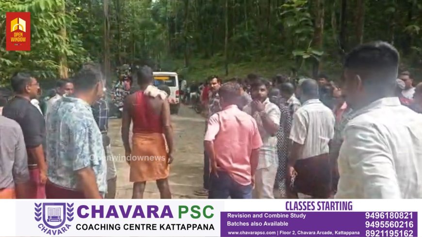 കോതമംഗലത്ത് പുഴയില്‍ കുളിക്കാനിറങ്ങിയ മൂന്ന് വിദ്യാര്‍ത്ഥികള്‍ മുങ്ങിമരിച്ചു.