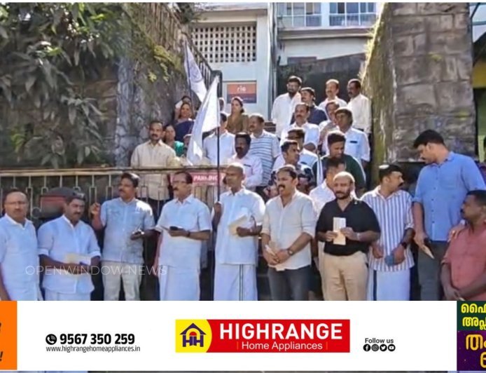കേന്ദ്ര സർക്കാർ പുറത്തിറക്കിയ പരിസ്ഥിതി ലോല മേഖലകളുടെ കരട് വിജ്ഞാപനത്തിൽ കേരളത്തിലെ 131 വില്ലേജുകൾ ഉൾപ്പെട്ട ഗുരുതര സാഹചര്യം അടിയന്തിരമായി ചർച്ച് ചെയ്ത് ശാശ്വത പരിഹാരം ഉണ്ടാക്കണമെന്ന് കട്ടപ്പന മർച്ചൻസ് അസോസിയേഷൻ ആവശ്യപ്പെട്ടു.