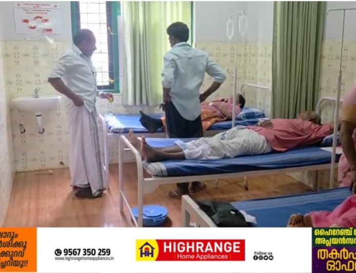 ഉപ്പുതറയിൽ പെരുന്തേനീച്ചയുടെ കുത്തേറ്റ് നിരവധി പേർക്ക് പരിക്ക്