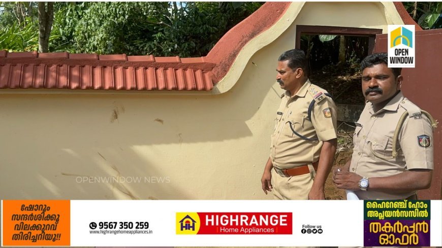 വണ്ടിപ്പെരിയാറിൽക്ഷേത്രം കേന്ദ്രീകരിച്ച് മോഷണം. ഓട്ട് ഉരുളി, വിളക്ക്, വെള്ളി കുടം, നേർച്ച പെട്ടി ഉൾപ്പെടെ 5 ലക്ഷം രൂപയുടെ സാധനങ്ങൾ നഷ്ടപ്പെട്ടതായി പരാതി.വണ്ടിപ്പെരിയാർ പോലീസ് അന്വേഷണമാരംഭിച്ചു.