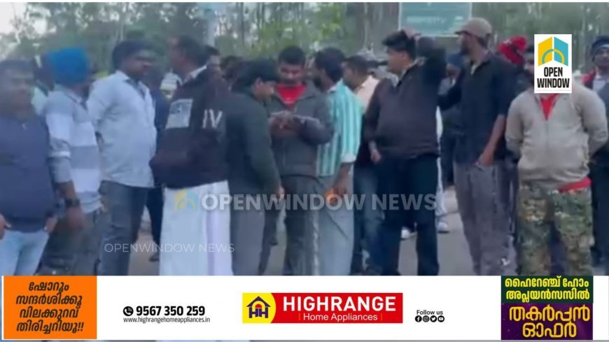 കൊളുക്കുമലയിലെ സഫാരി ജീപ്പ് ഡ്രൈവർമാർ സമരത്തിൽ